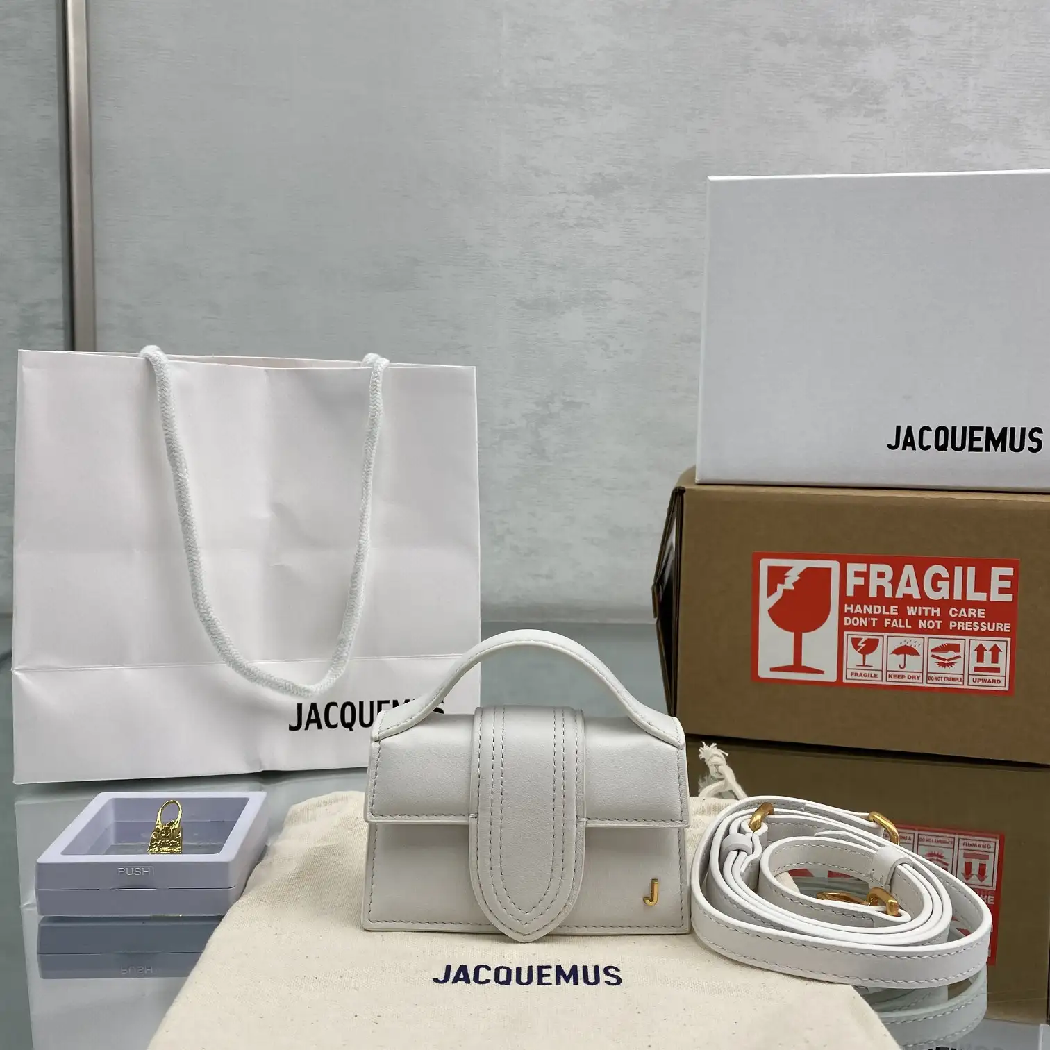 bag-1143543_2_.webp