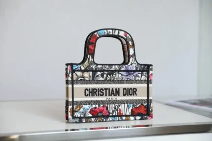 Diro Mini Book Tote-23*17*7CM
