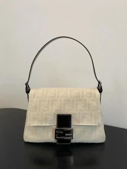 FendI Large Baguette Bag-29x21x12cm