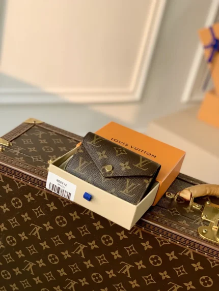 Louis Vuitton Victorine Wallet-M62472 -12*9.5*1.5CM