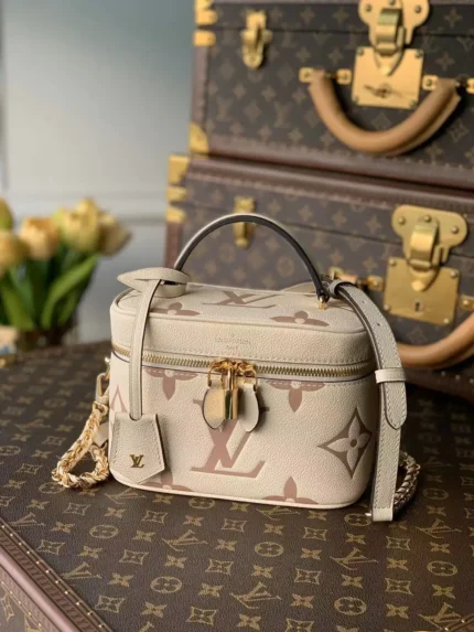 Louis Vuitton Vanity-14*19*10CM