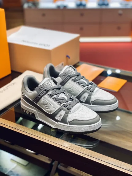 Louis Vuitton Sneakers(EU39-EU45)