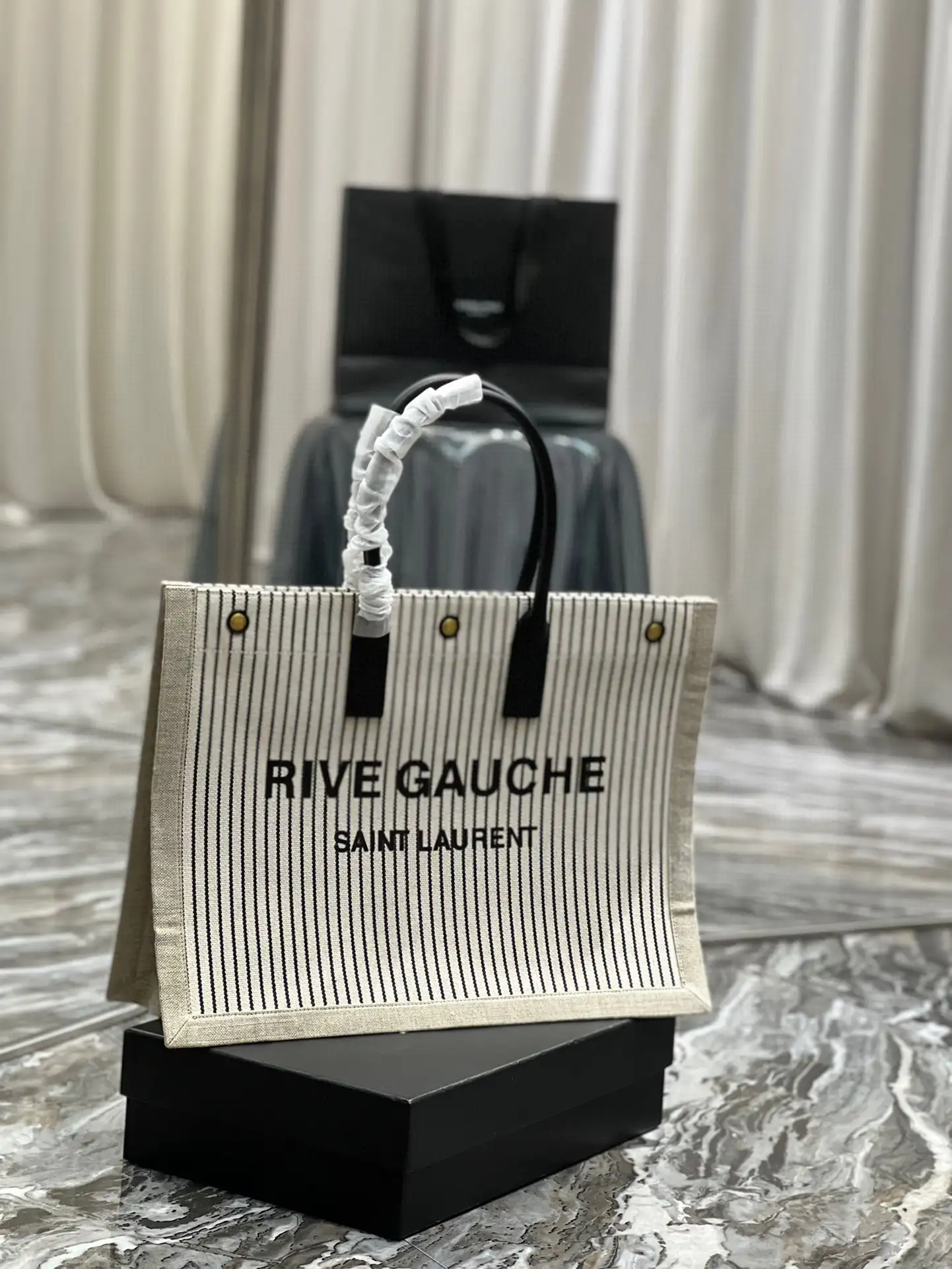 ysl-21434778rewerwrew_2_.webp